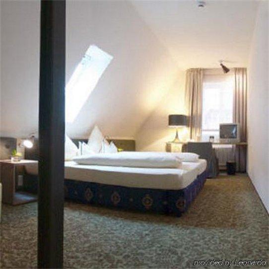 Hotel Lehmeier Neumarkt in der Oberpfalz Szoba fotó